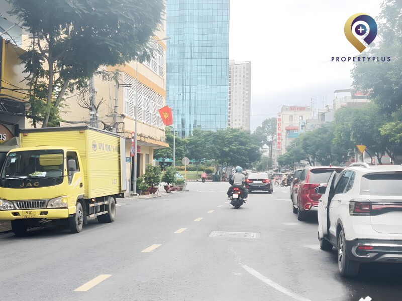 99 Le Quoc Hung Building